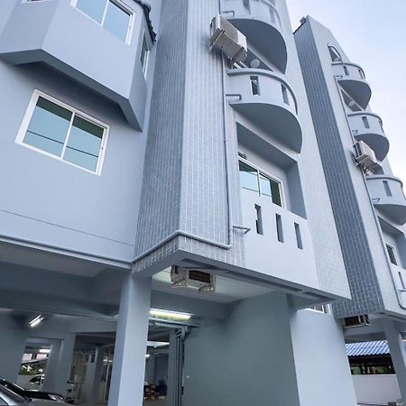 Baan Khun Pra Duplex Rm3 Bangkok Διαμέρισμα Εξωτερικό φωτογραφία