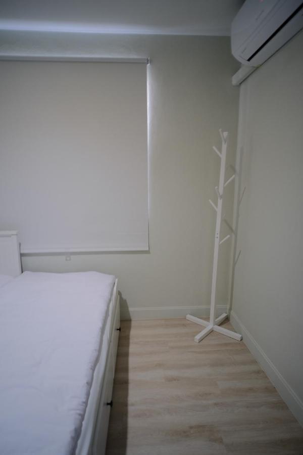 Baan Khun Pra Duplex Rm3 Bangkok Διαμέρισμα Εξωτερικό φωτογραφία